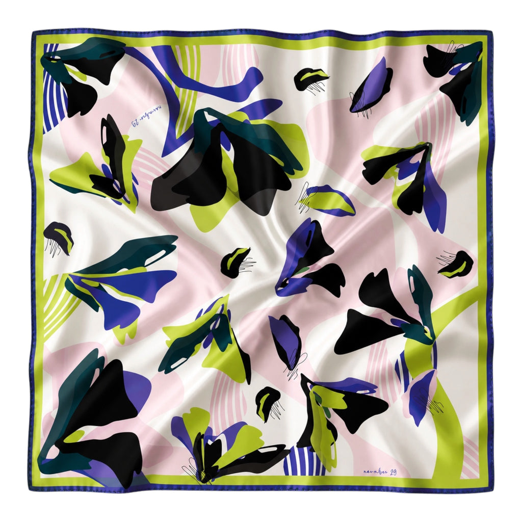FRAGMENTED SOUL SCARF